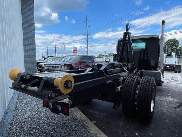 2025 Kenworth U7-10 image 13