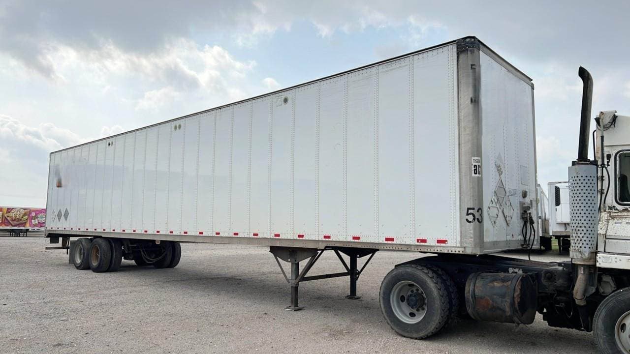 2015 Stoughton 53 ft Dry Van Trailer image 15