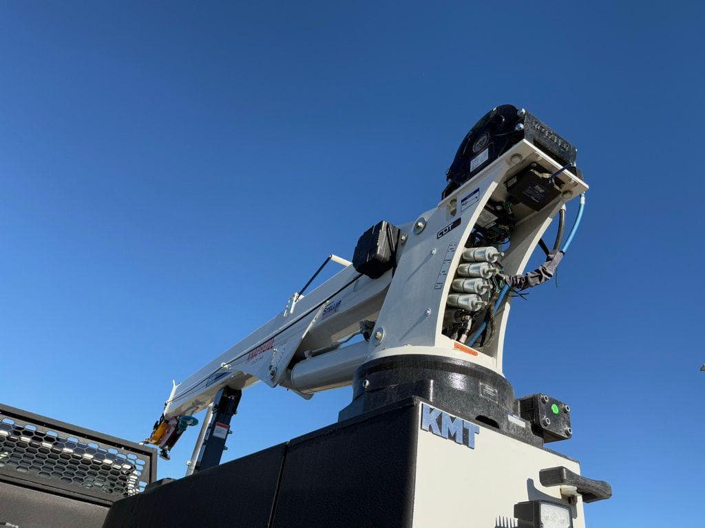 2026 Ford F-750SD Base Crane Truck image 37