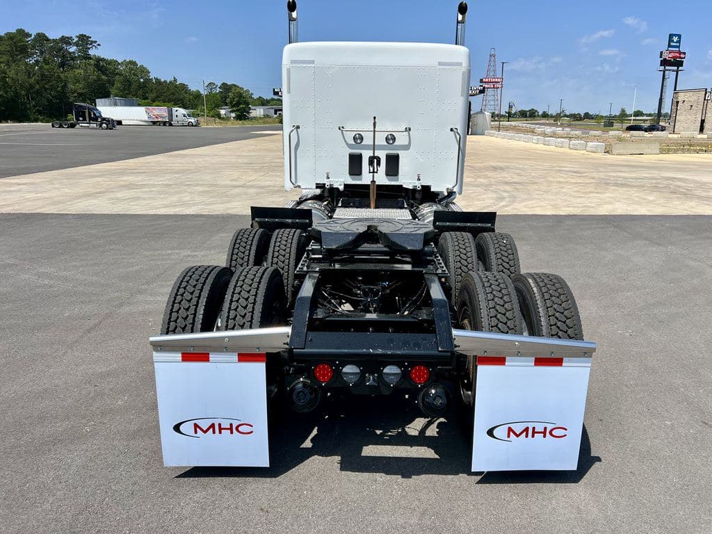 New 2027 KENWORTH T880 image 7