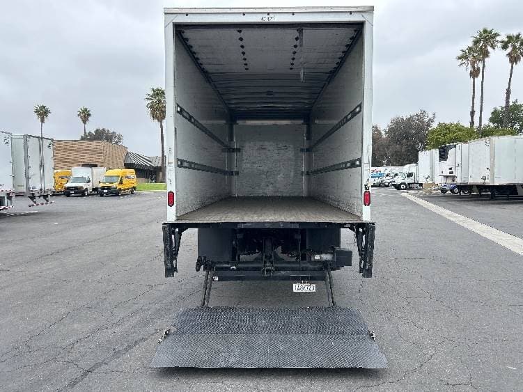 2022 International MV607 Box Truck - 220HP, 6 Speed Automatic, Roll up Door image 9