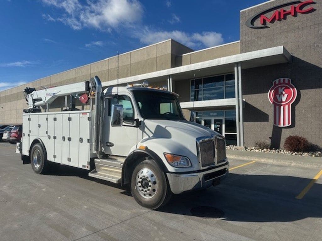 New 2026 KENWORTH T380 image 1