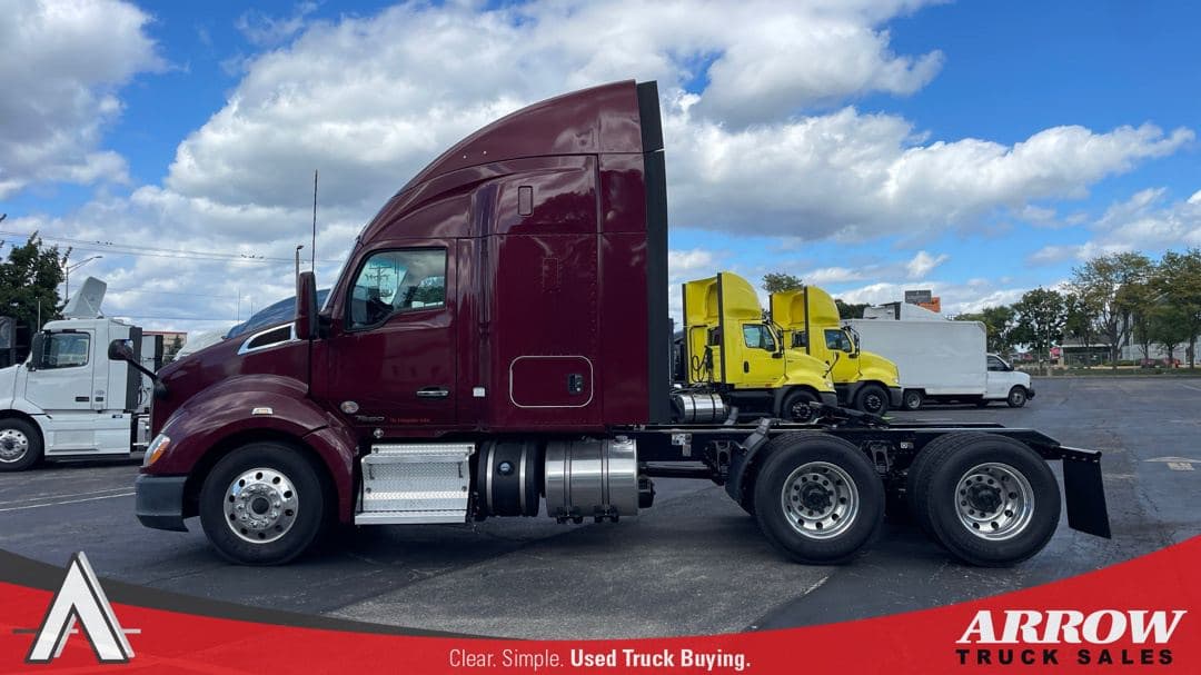 2021 Kenworth T680 image 19