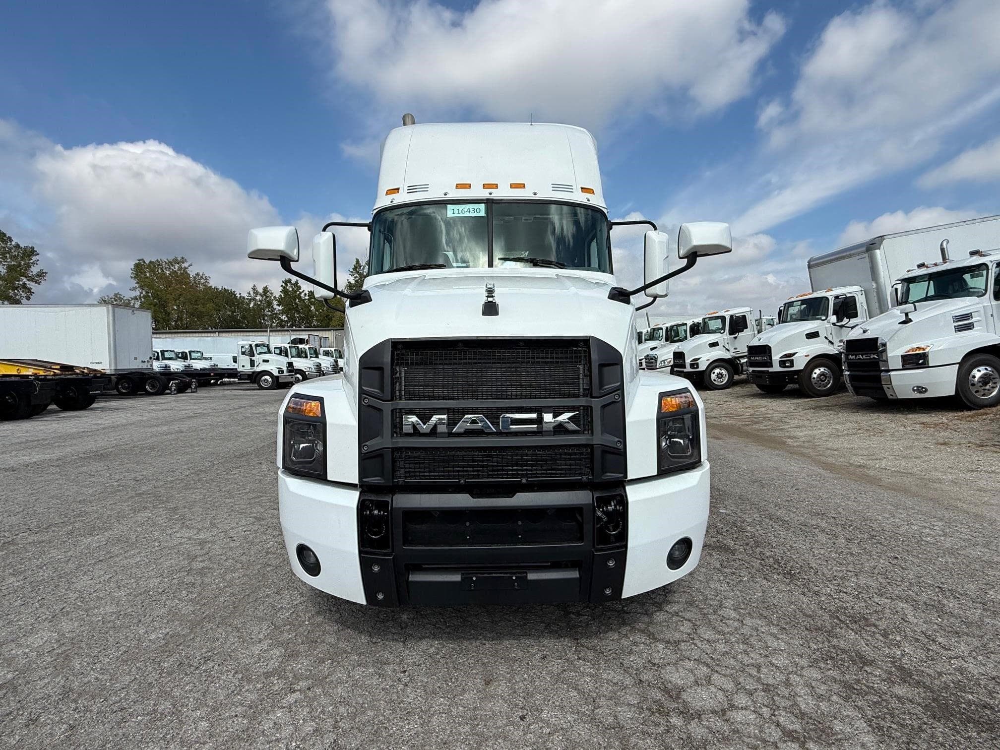 2021 MACK ANTHEM 64T BTS 1111 image 13
