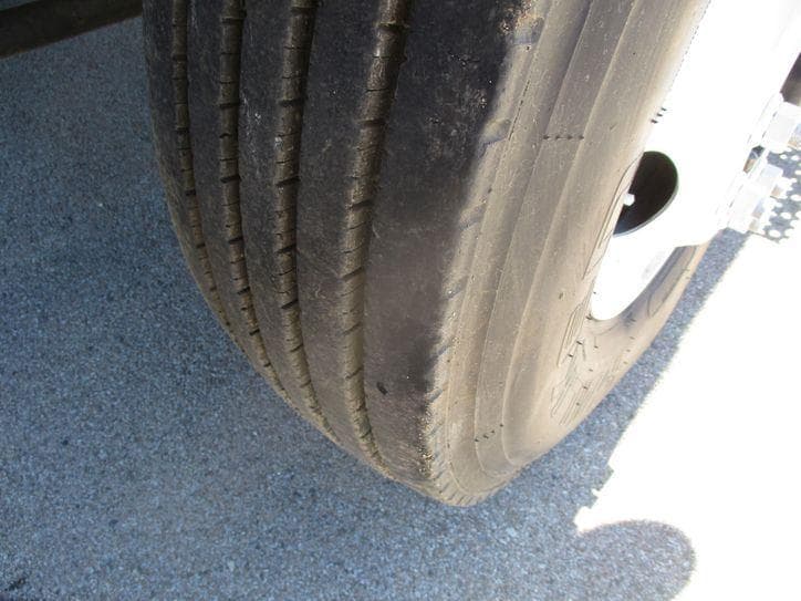 2008 Ford F-750 CHIPPER DUMP BUCKET BOOM TRUCK image 31