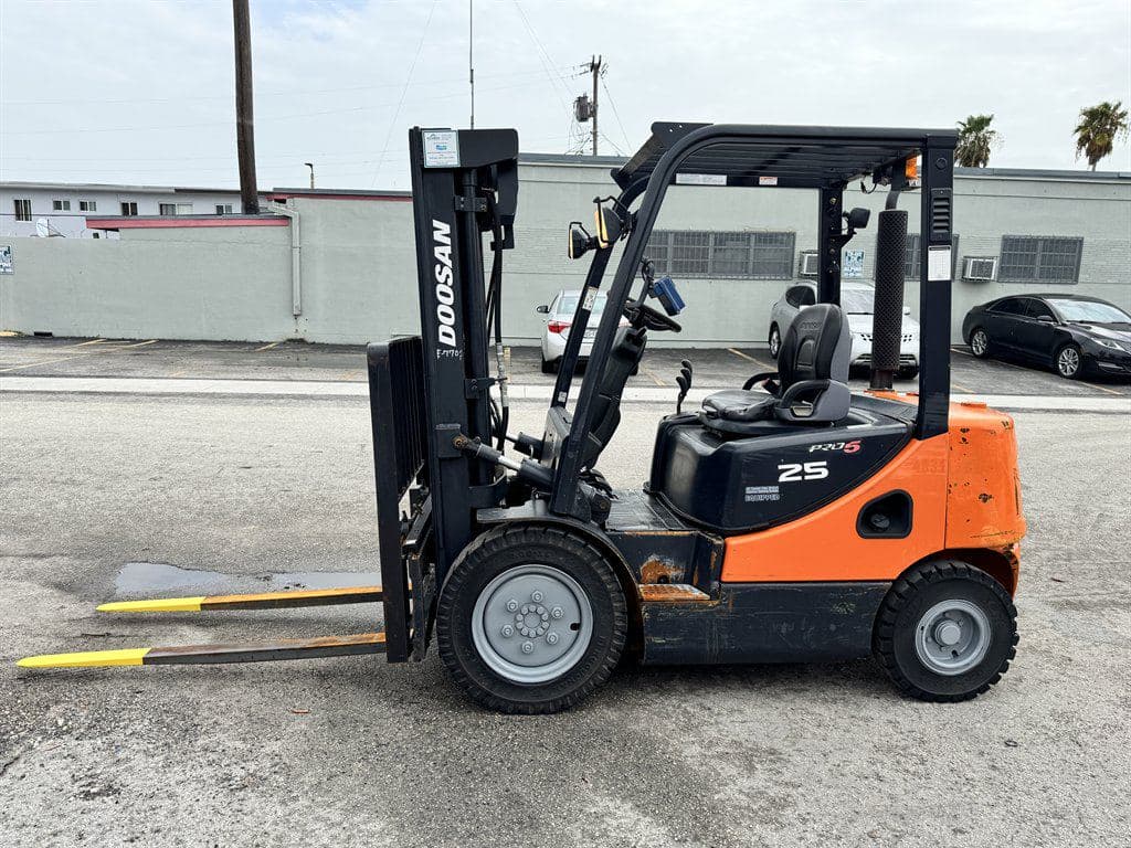 2007 Doosan D25s-5 image 5