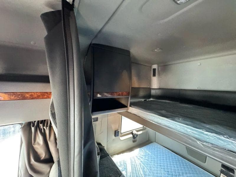 2019 International 1652 image 27