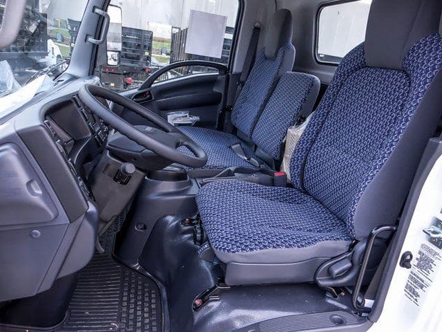 2025 Chevrolet 4500 HG LCF Gas Base image 9