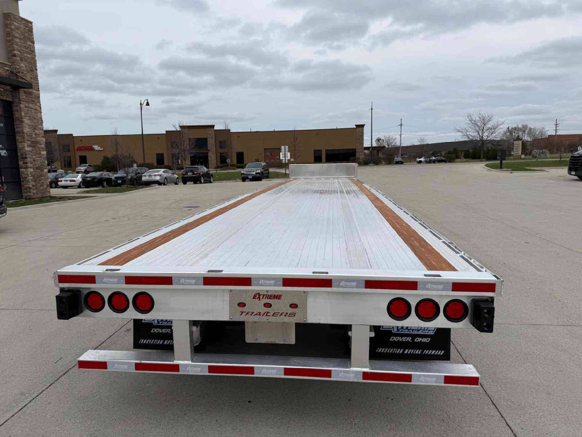 2027 Extreme XS60 Step Deck image 8
