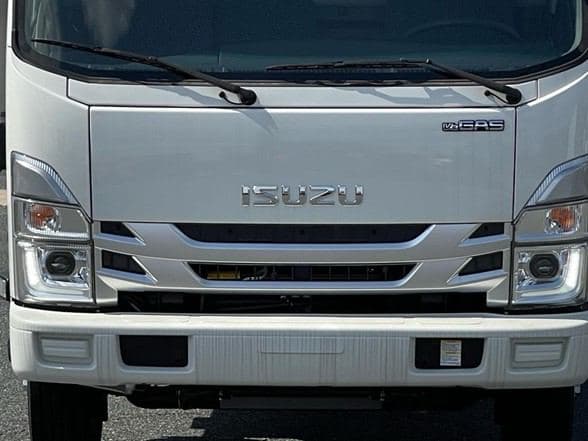2024 Isuzu NRR image 19