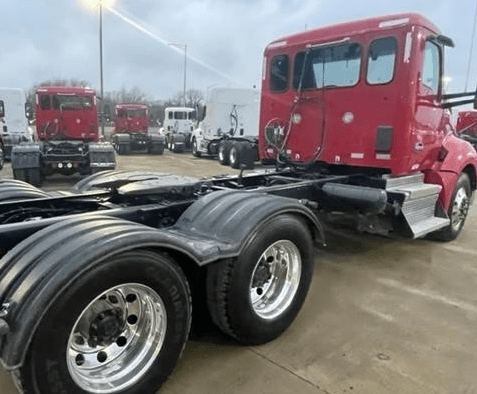 2020 Kenworth T680 image 4