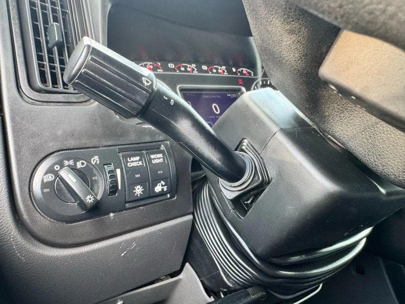 2019 International 1652 image 19