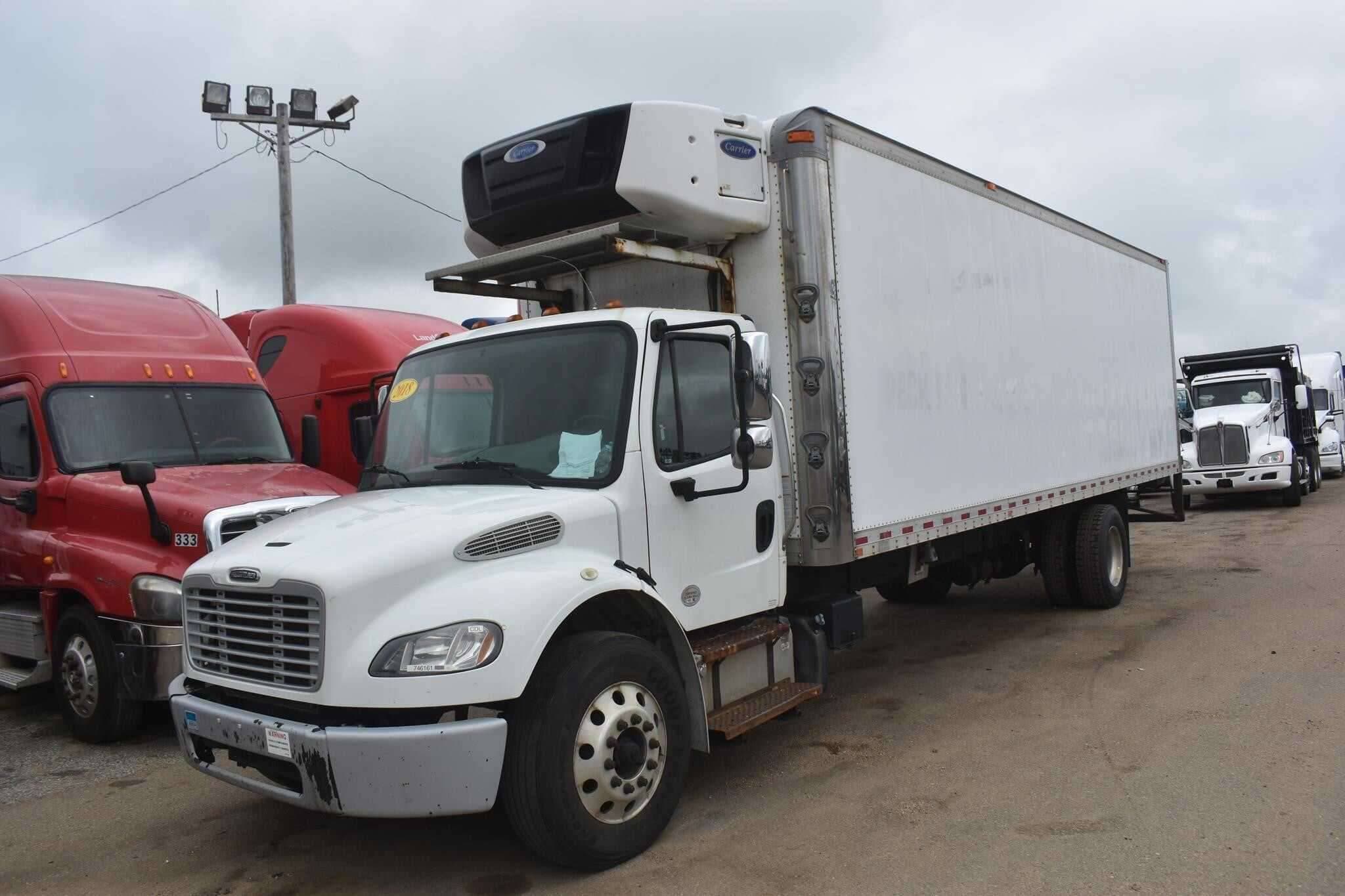 2018 Freightliner M2 image 5