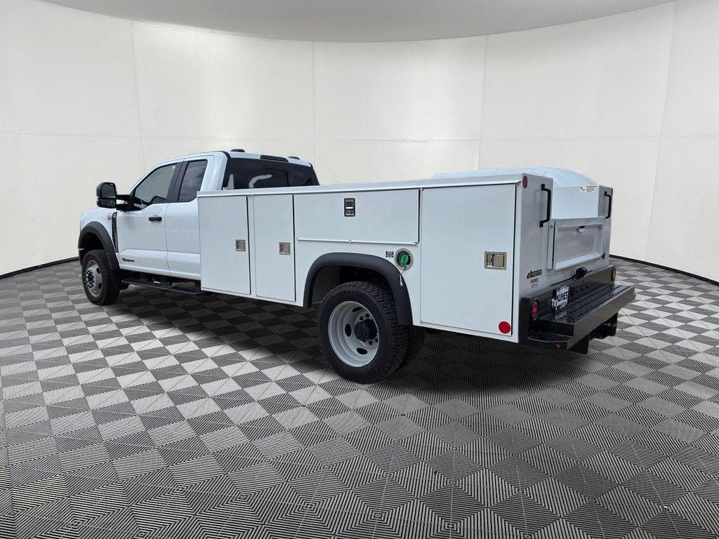 2026 Ford F-550SD XL Service Utility Body image 6