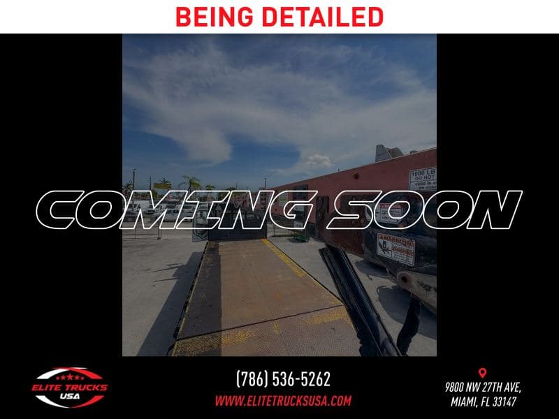 2019 Freightliner M2 106 image 23