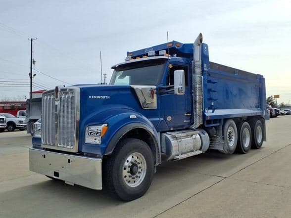 2026 Kenworth W990 image 9