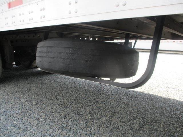 2009 UTILITY 3000R 53 ft Reefer Trailer - Sliding Axle, Swing Door, Thermo King image 10