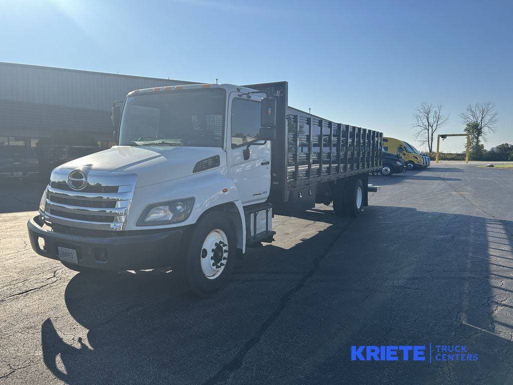 2014 Hino Conventional Type Truck image 1