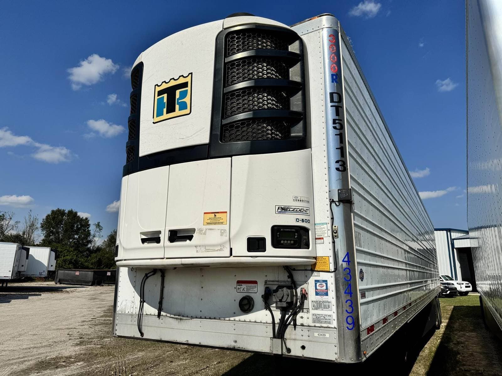 2019 Utility 3000R image 1