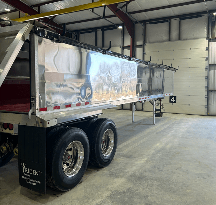 39 Foot Trident Trailer image 4