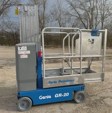 2016 GENIE GR20 image 7