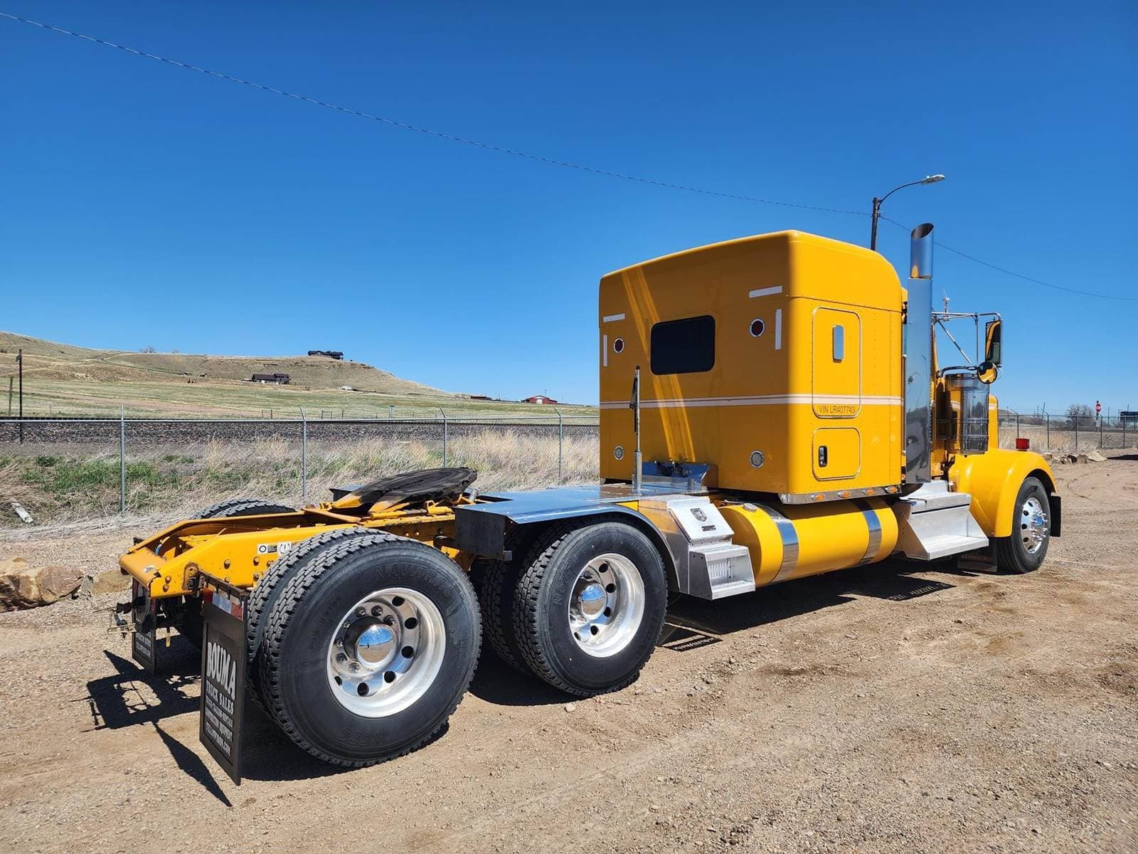 2020 Kenworth W9 Series image 2