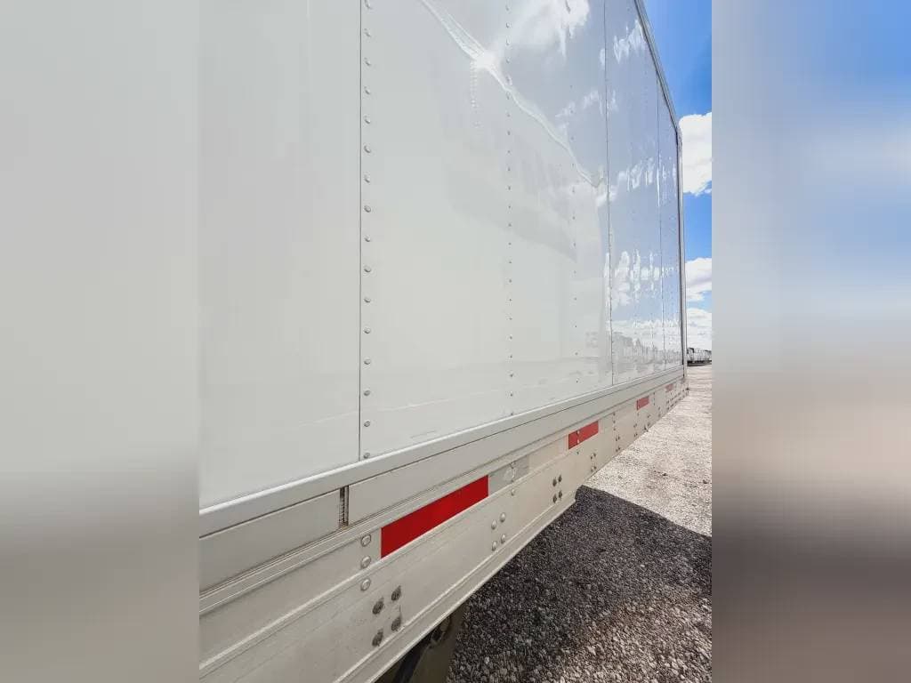 2018 Utility VS2RA image 8