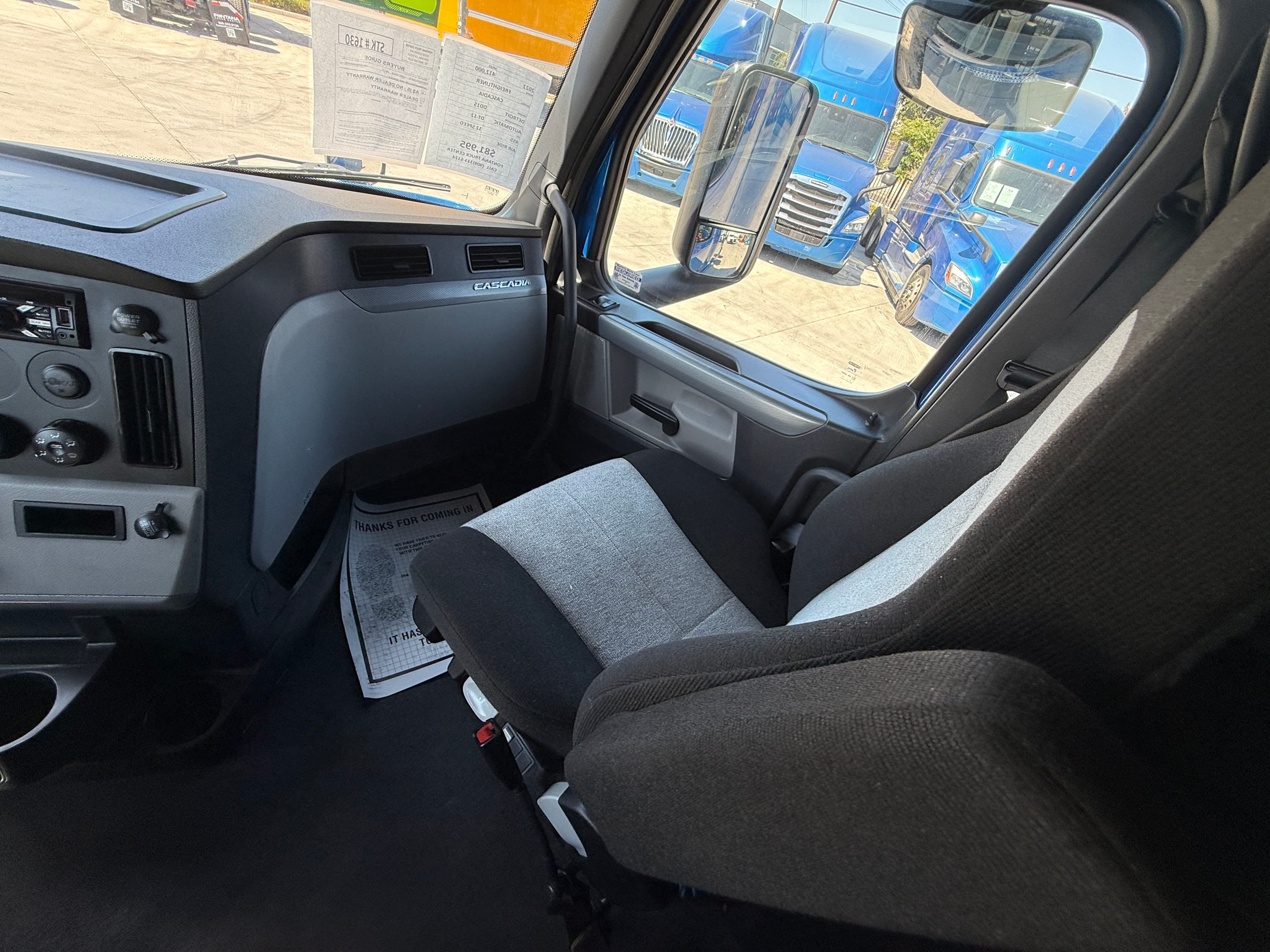 2022 Freightliner Cascadia 126 image 25
