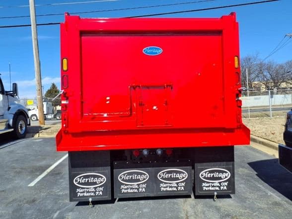 2026 Kenworth T880 image 3