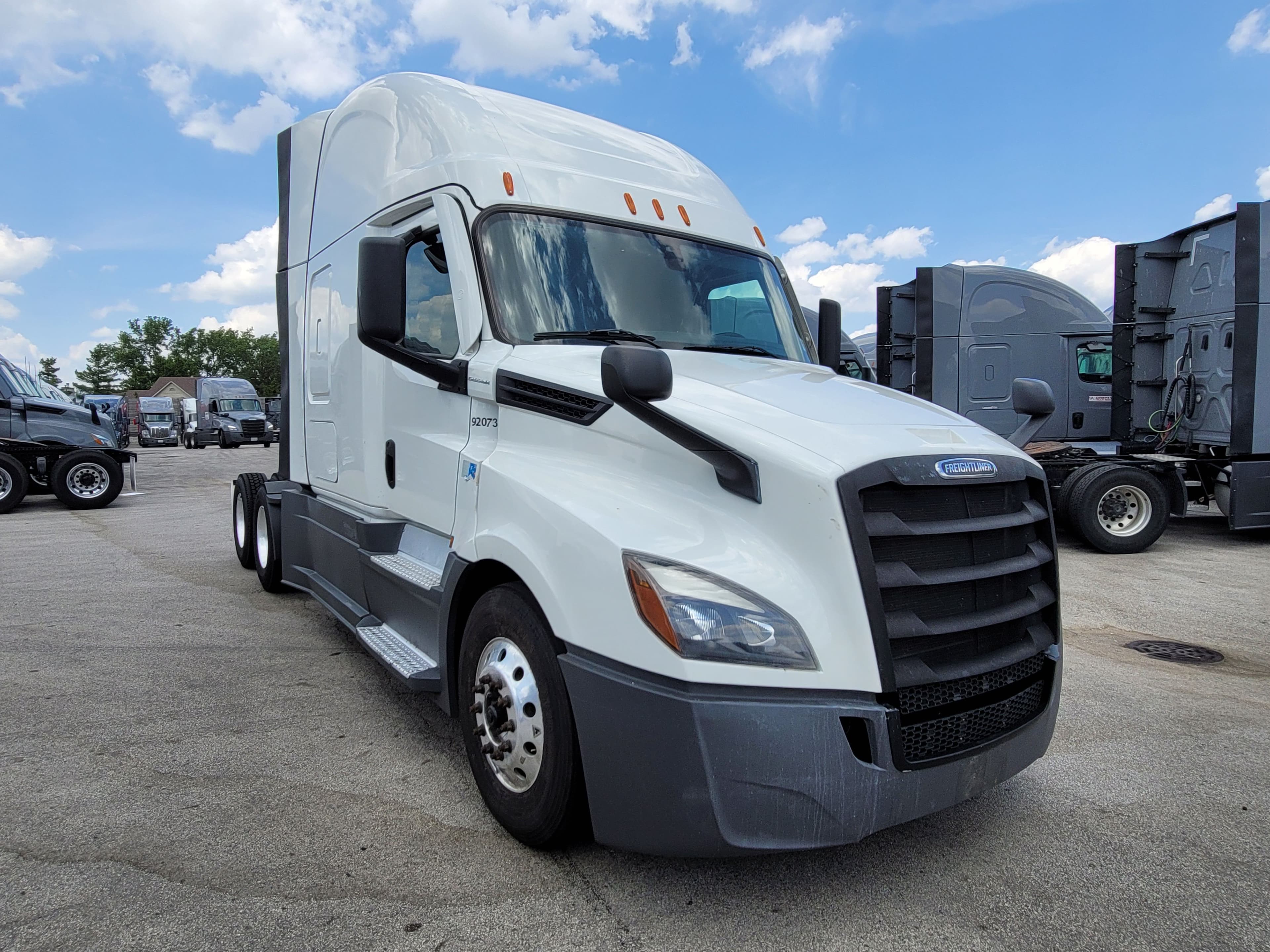 2022 Freightliner Cascadia 126 image 5