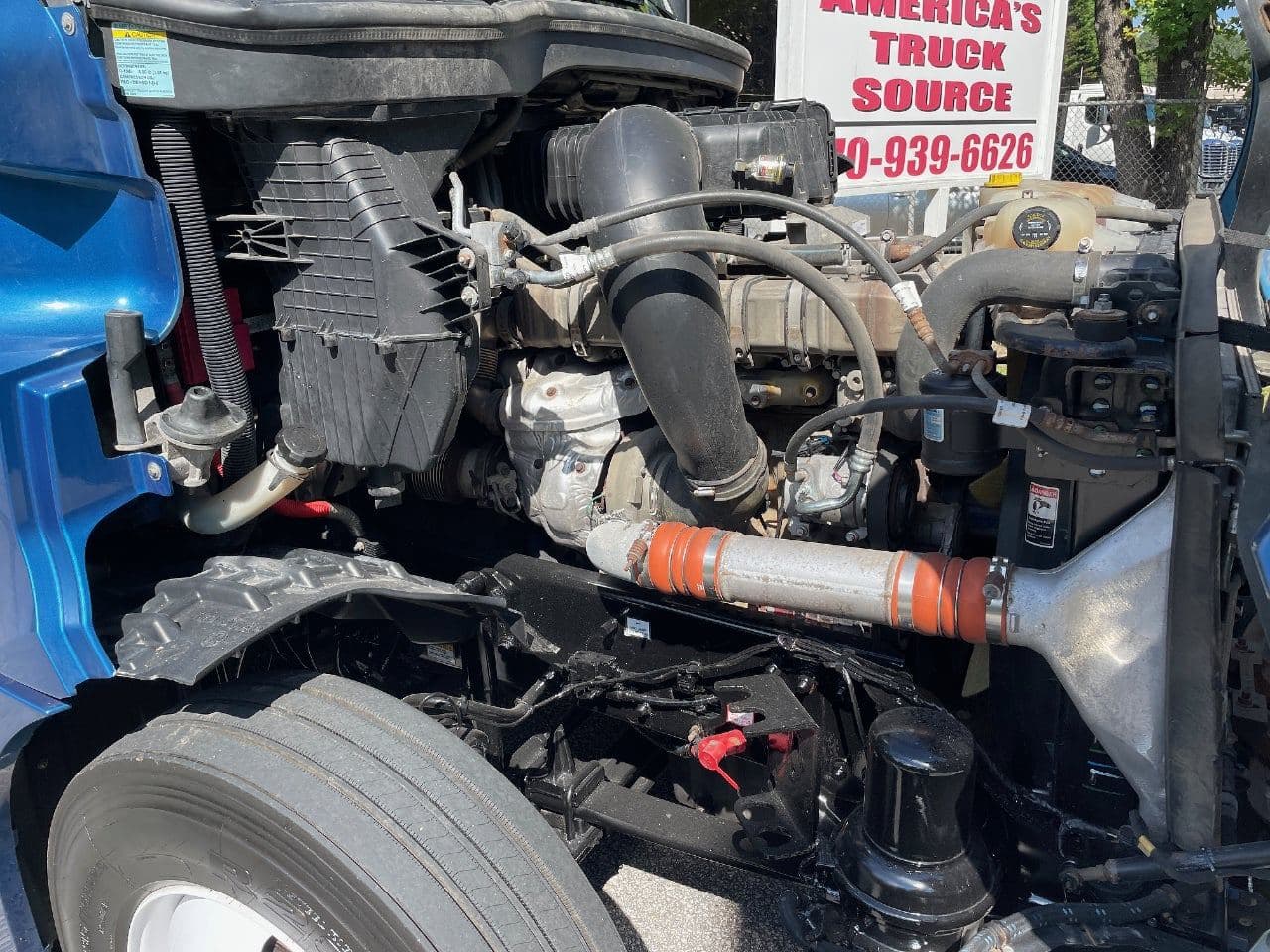 2020 Freightliner Cascadia 126 image 27