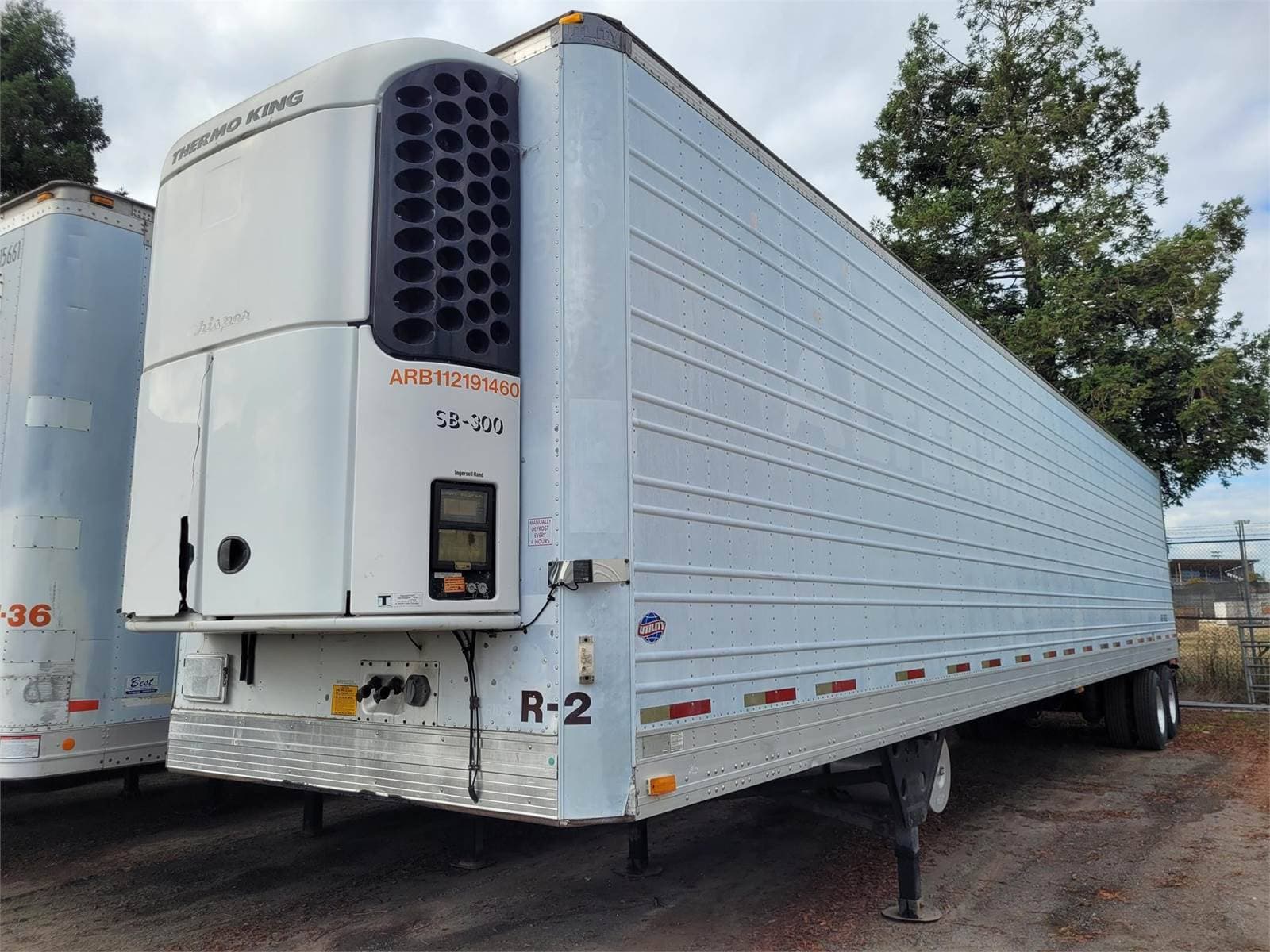 2002 Utility Other image 1