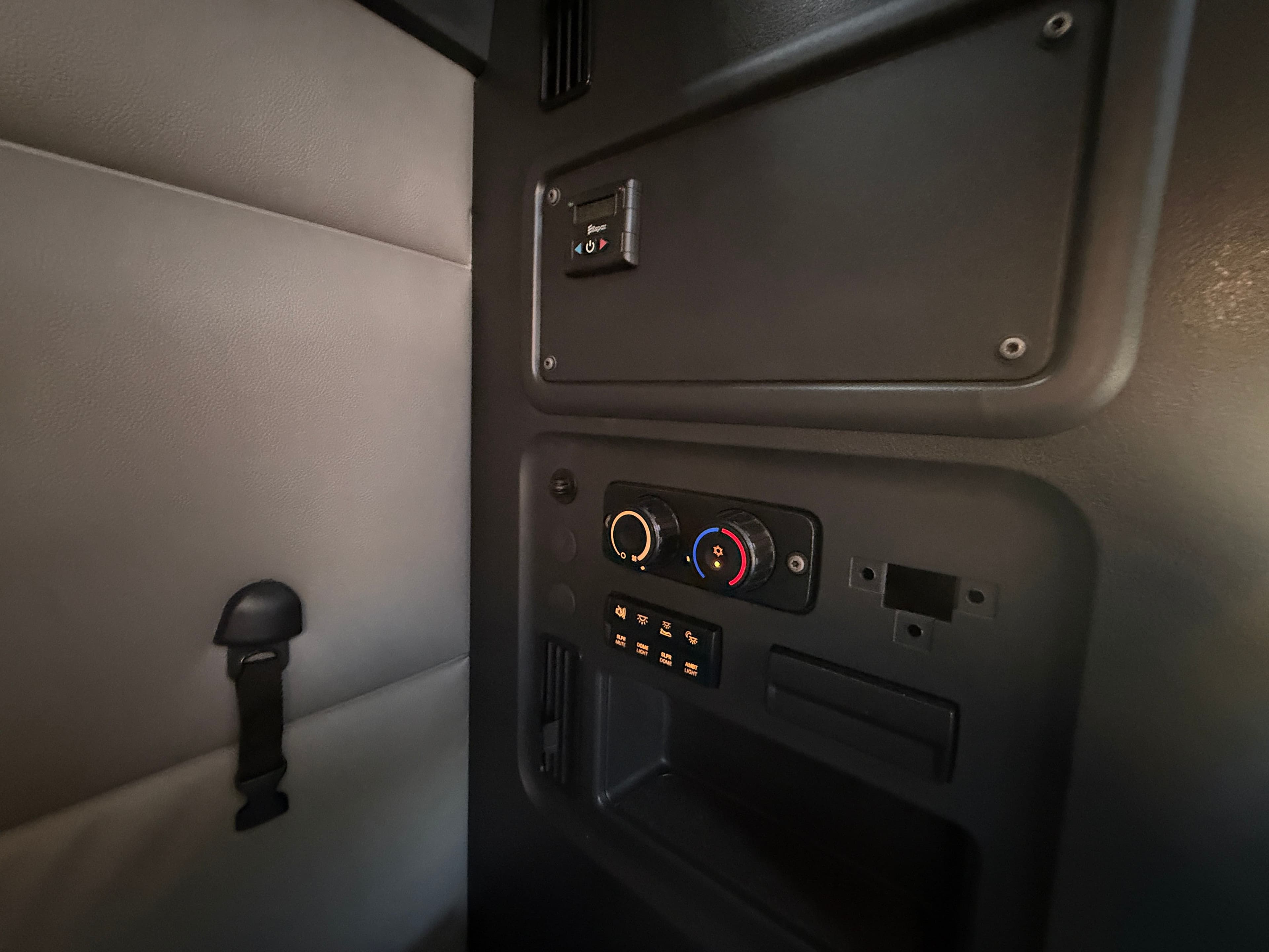 2022 Freightliner Cascadia 126 image 37