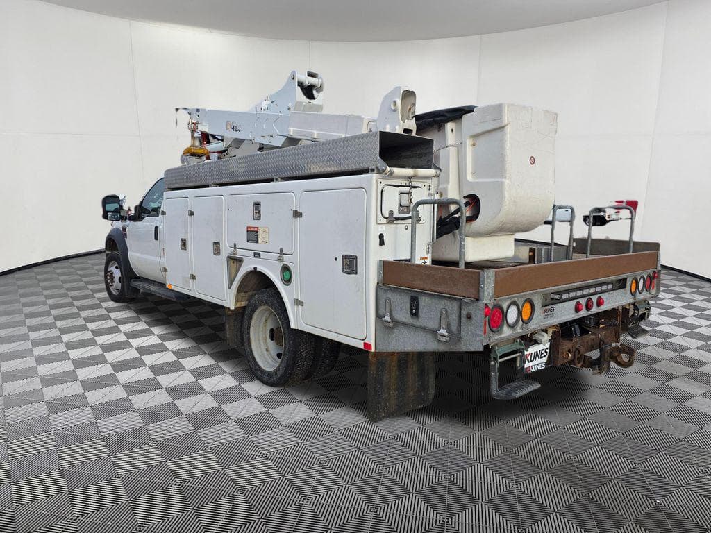 2009 Ford F-550SD XL DRW Bucket Crane image 5
