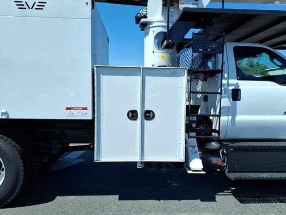 2025 Ford 4143D image 15