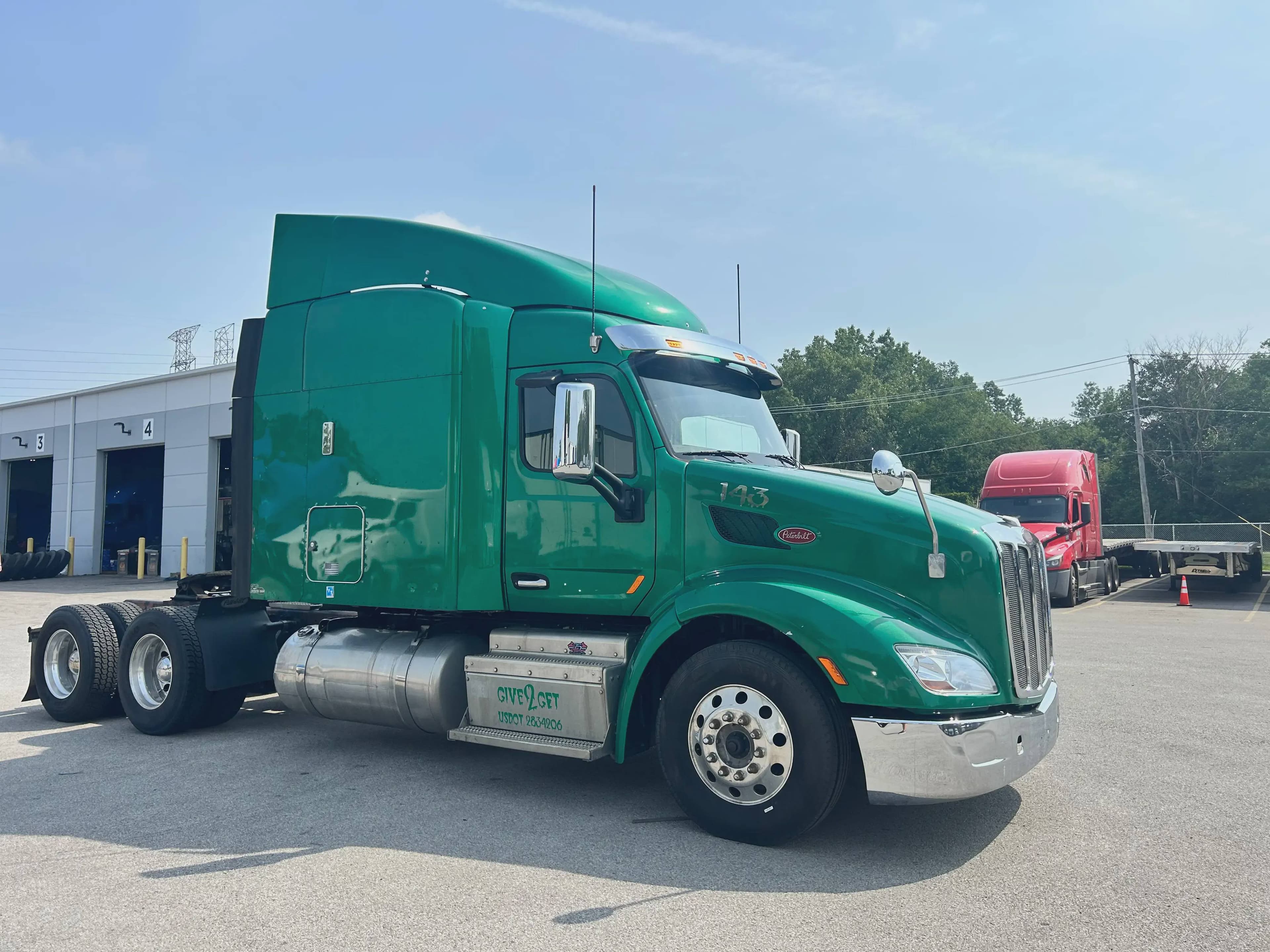 2016 Peterbilt 579 New Engine – Complete Overhaul image 2