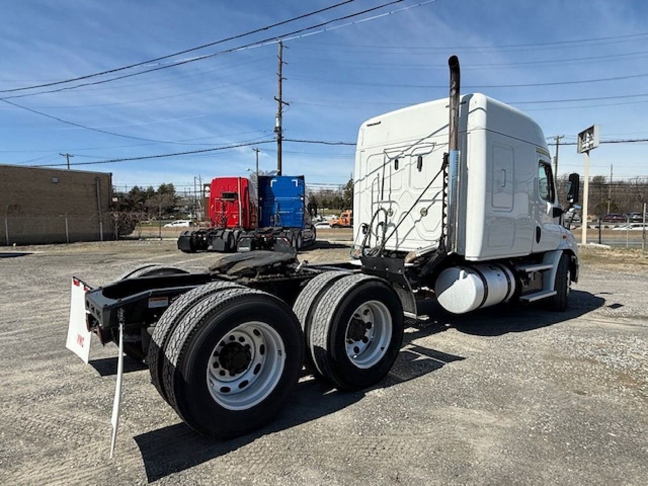 2020 Freightliner Cascadia 113 image 4