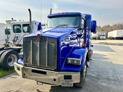 2020 Kenworth T8 Series image 3