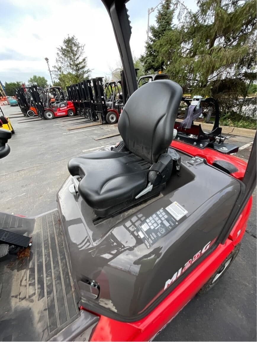 2023 MANITOU MI25G FL8442 image 9