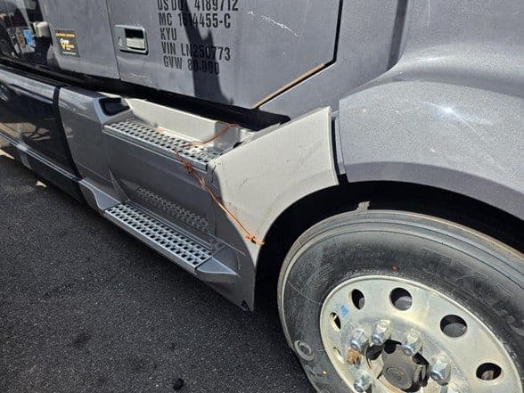 2020 Volvo VNL64T760 image 11