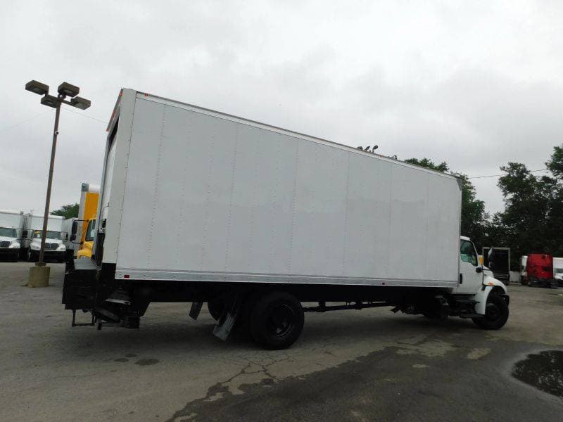 2020 International MV607 image 8