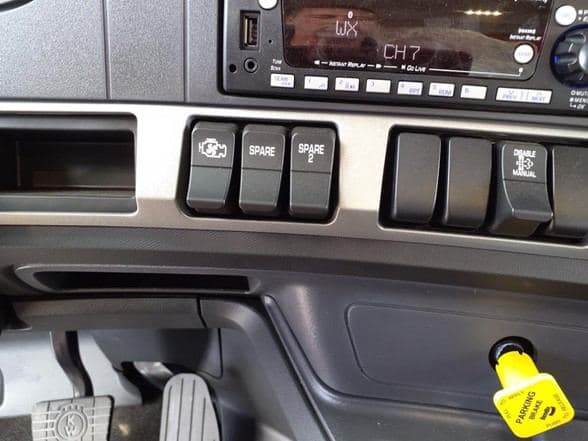 2026 Kenworth T880 image 21