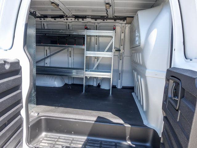 2025 Chevrolet Express 2500 Work Van Cargo image 9