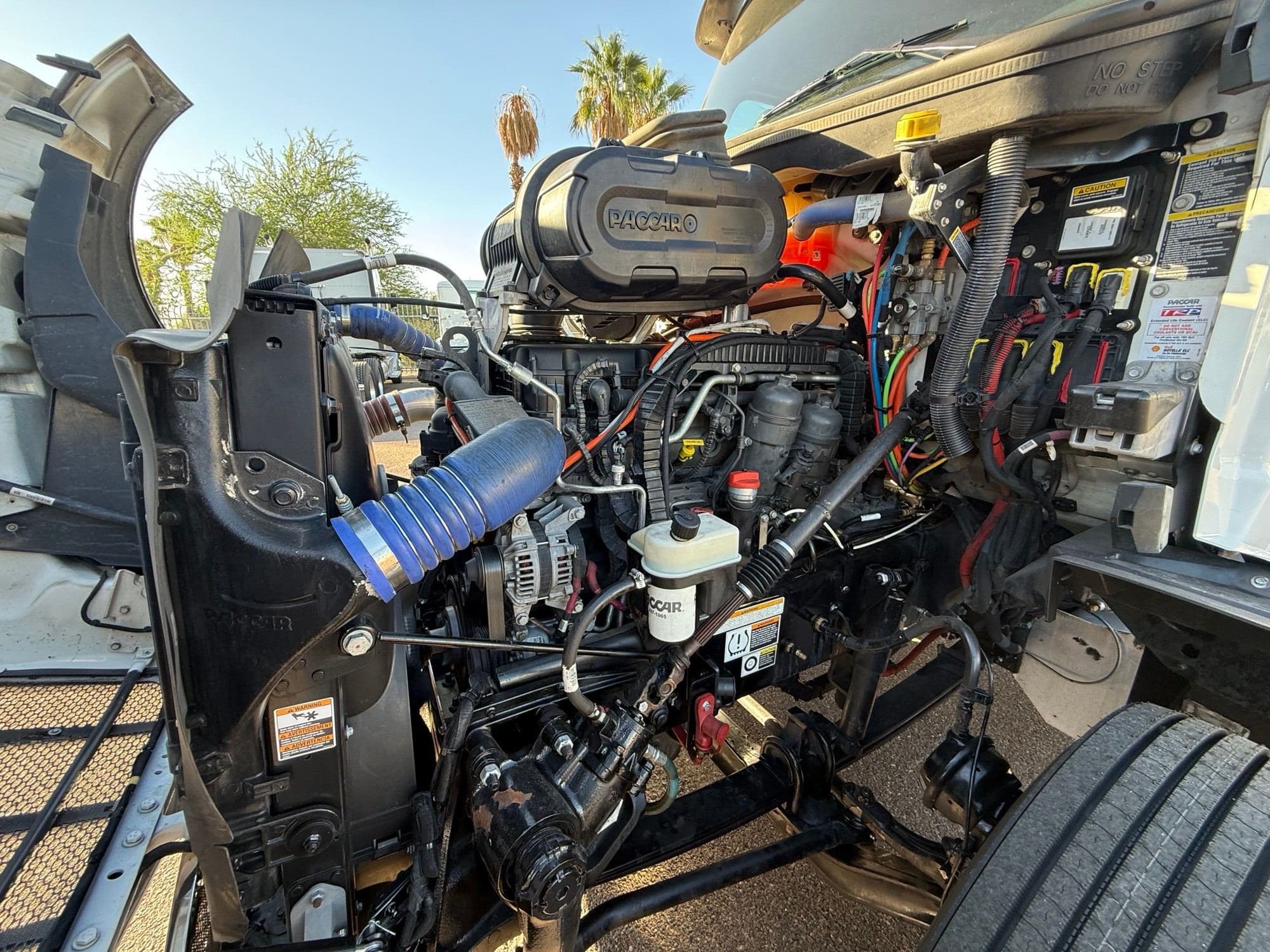 2023 Peterbilt 579 image 16