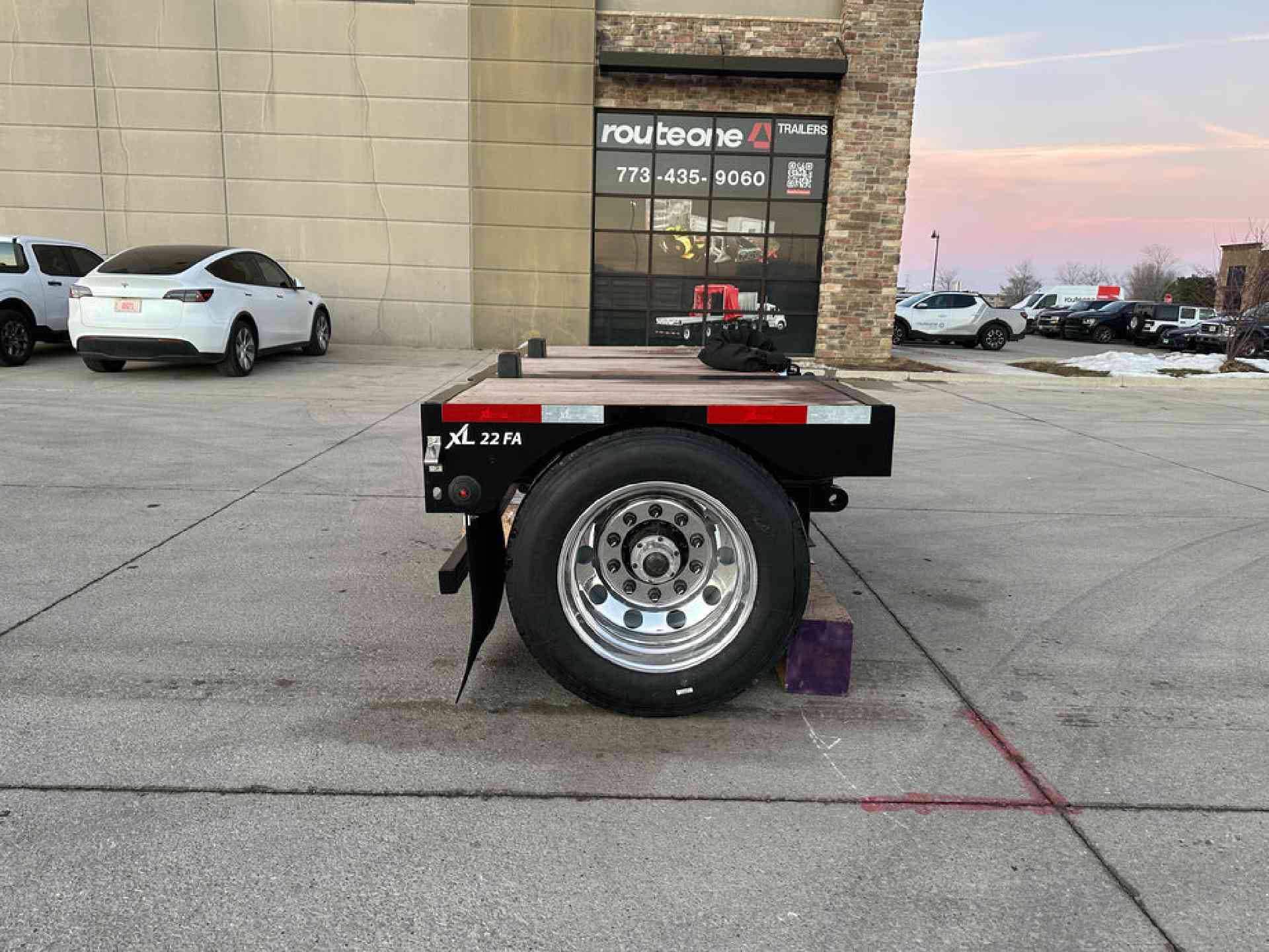 2027 XL 22 FA (Flip Axle) / Type A image 3