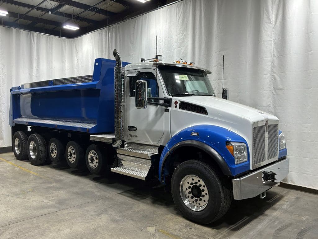 New 2027 KENWORTH T880S image 1