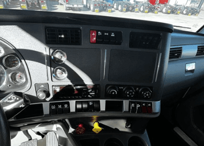 2020 Kenworth T680 image 7