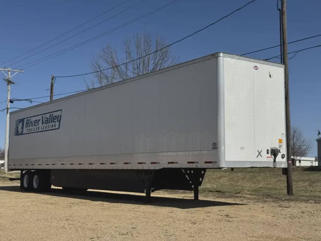 2024 Utility 4000D-X image 4