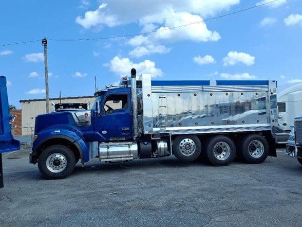 2026 Kenworth W990 image 6