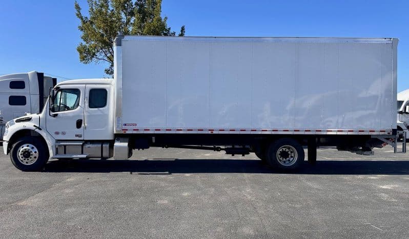 2025 Freightliner M2 image 7